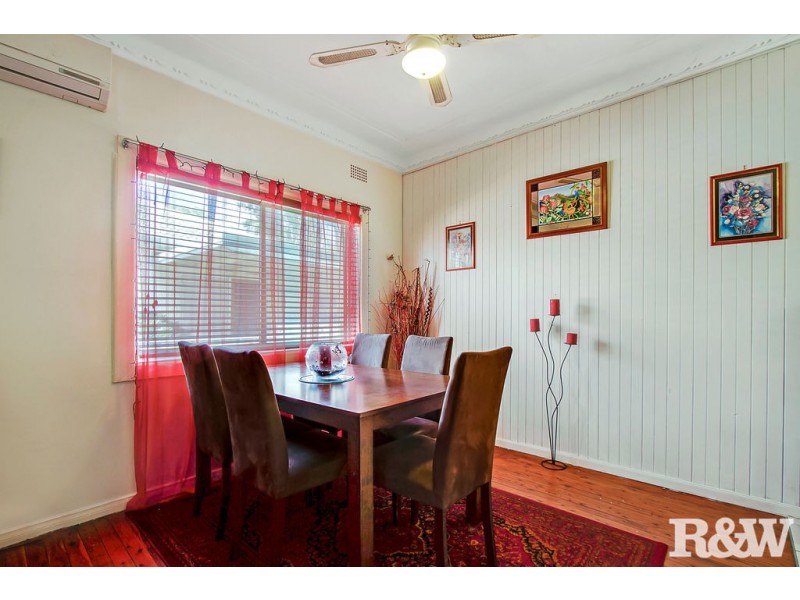 107 Richmond Road, Cambridge Park NSW 2747