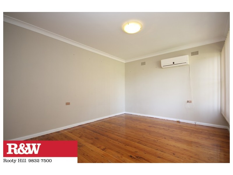 19 RUNCORN AVENUE, Hebersham NSW 2770