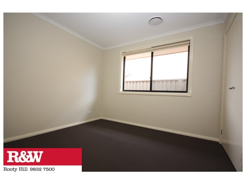 4 EDEN GROVE CIRCUIT, Rooty Hill NSW 2766