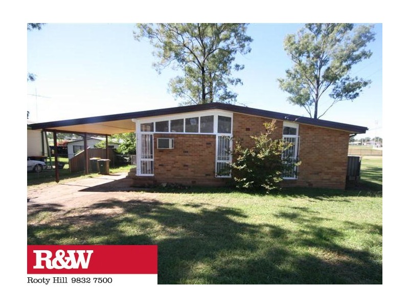 61 SIEMENS CRESCENT, Emerton NSW 2770