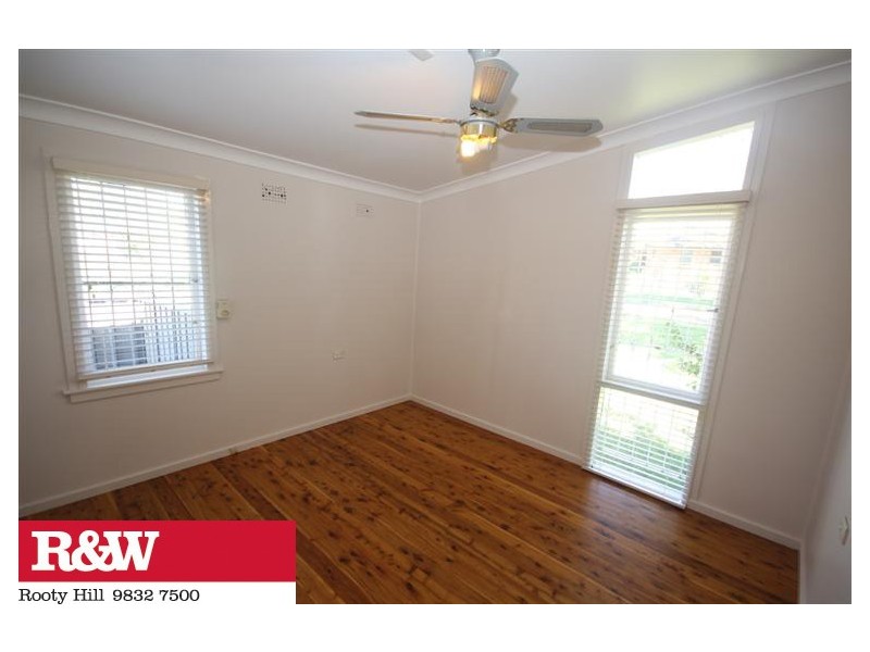 61 SIEMENS CRESCENT, Emerton NSW 2770