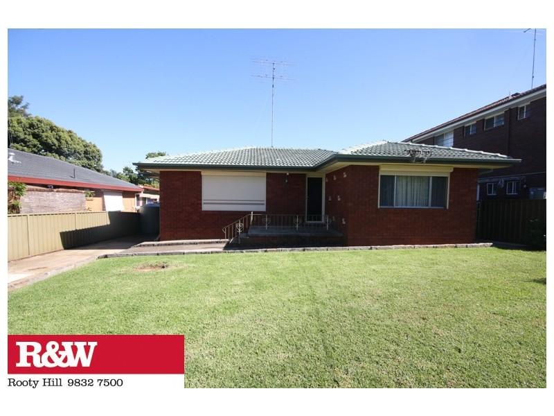 25 SHEBA CRESCENT, South Penrith NSW 2750