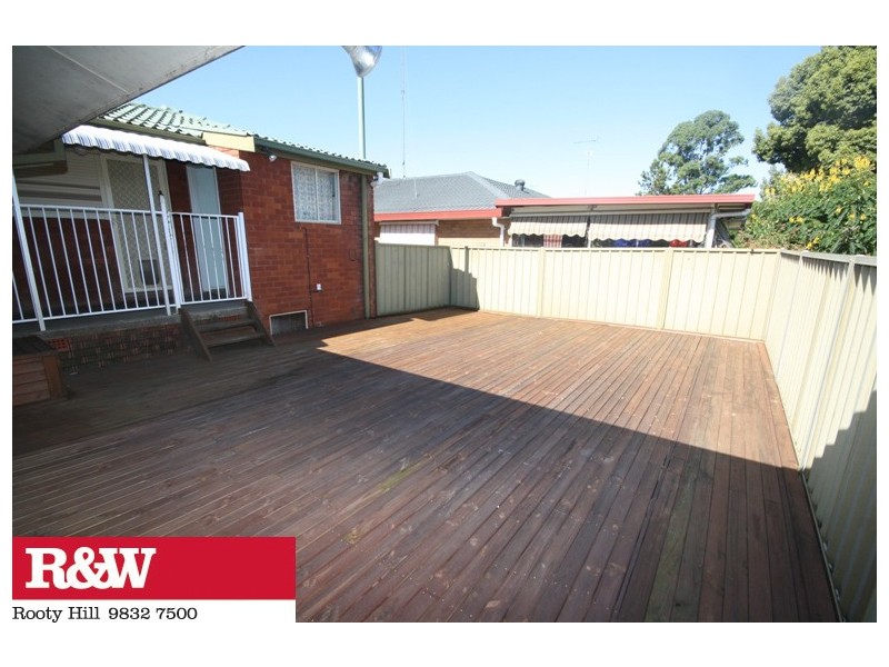 25 SHEBA CRESCENT, South Penrith NSW 2750