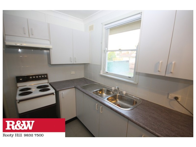 420 LUXFORD ROAD, Lethbridge Park NSW 2770