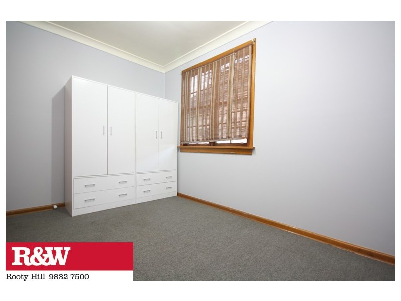 420 LUXFORD ROAD, Lethbridge Park NSW 2770