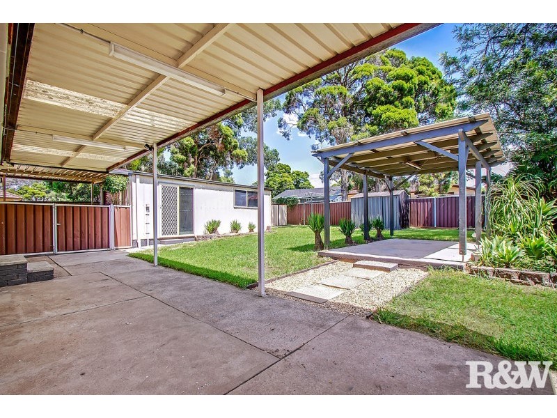 385 Luxford Road, Lethbridge Park NSW 2770