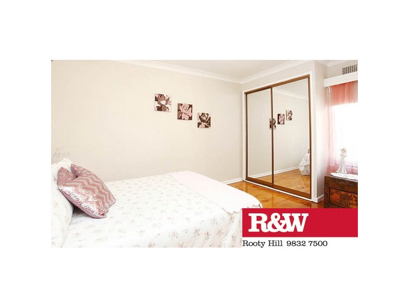 6 PALMYRA AVENUE, Lethbridge Park NSW 2770