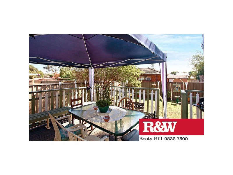 6 PALMYRA AVENUE, Lethbridge Park NSW 2770