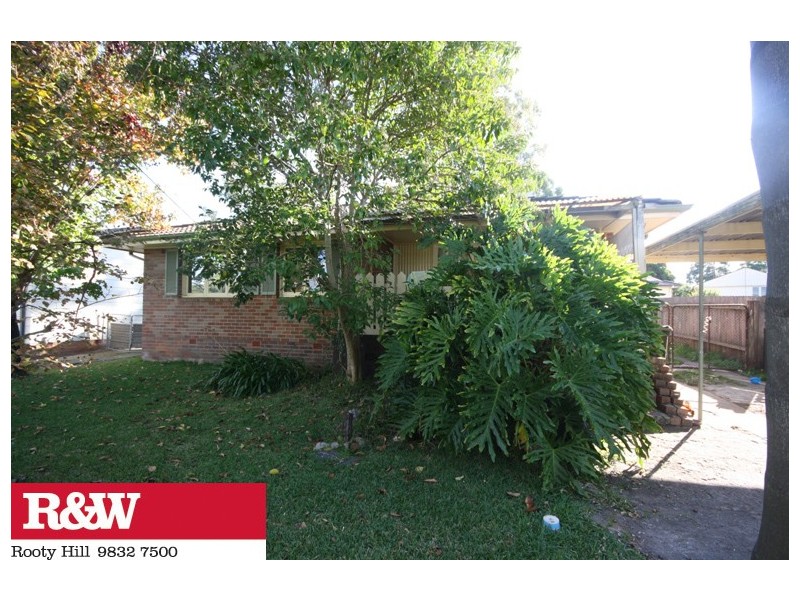 21 TAPIOLA AVENUE, Hebersham NSW 2770