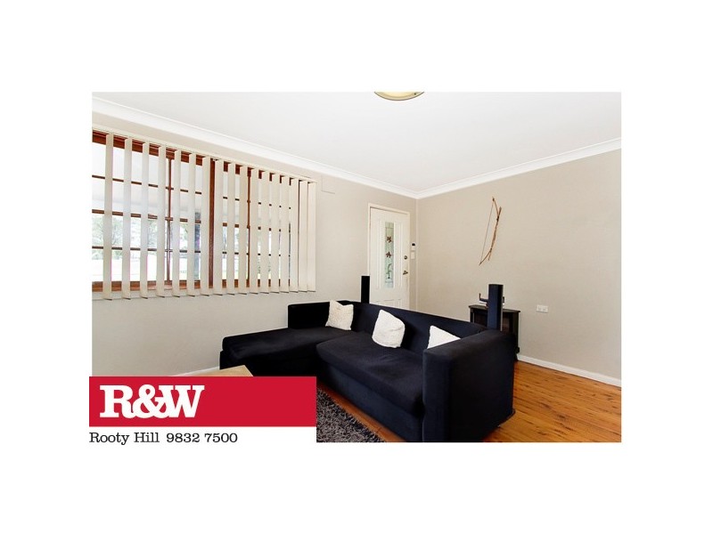 80 LUCENA AVENUE, Lethbridge Park NSW 2770