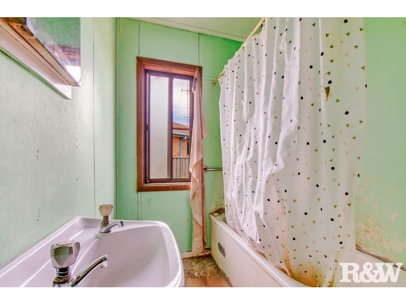 112 Wilkes Crescent, Tregear NSW 2770