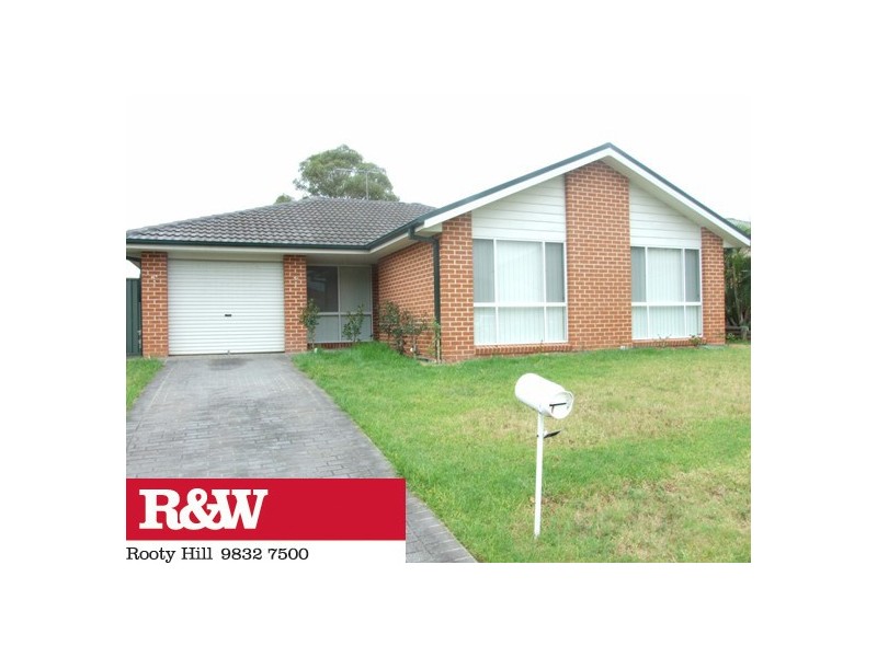 17 TIFFANY PLACE, Rooty Hill NSW 2766