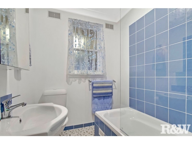 64 Parkes Crescent, Blackett NSW 2770