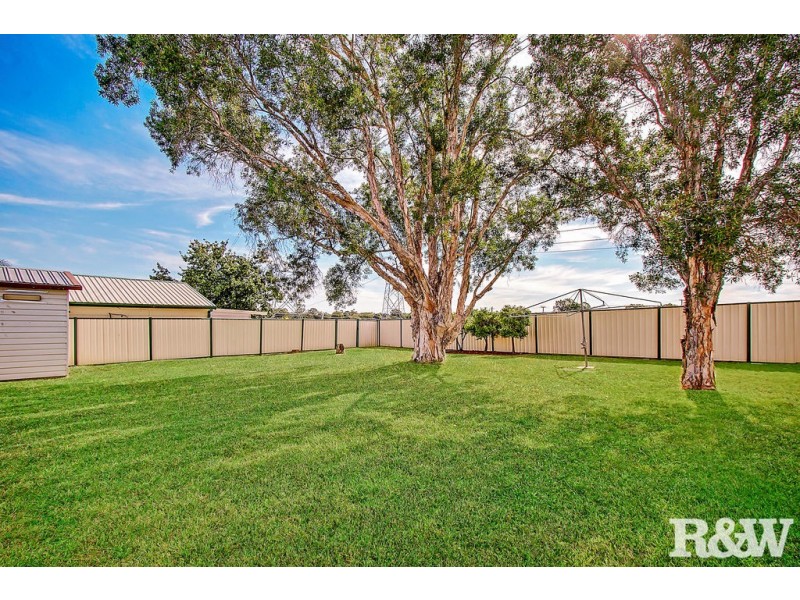64 Parkes Crescent, Blackett NSW 2770
