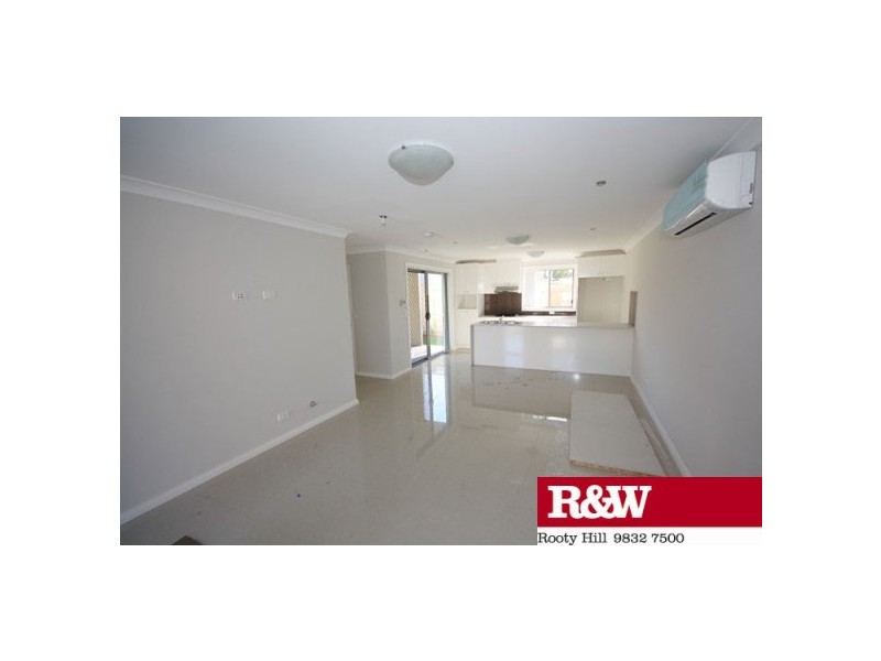 2/29-31  HARTINGTON STREET, Rooty Hill NSW 2766