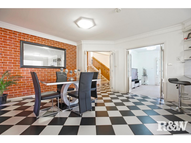 12 Fleurs Street, Minchinbury NSW 2770