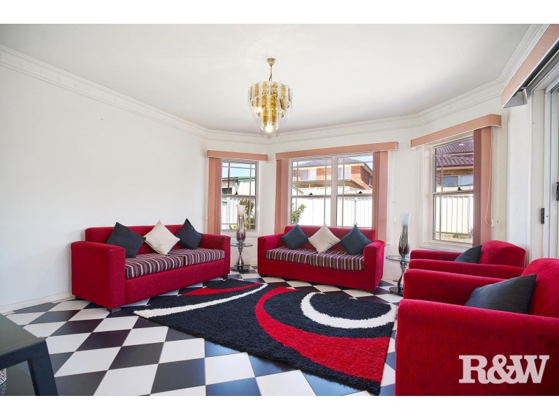 12 Fleurs Street, Minchinbury NSW 2770