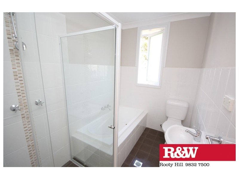 19 FORRESTER ROAD, Lethbridge Park NSW 2770