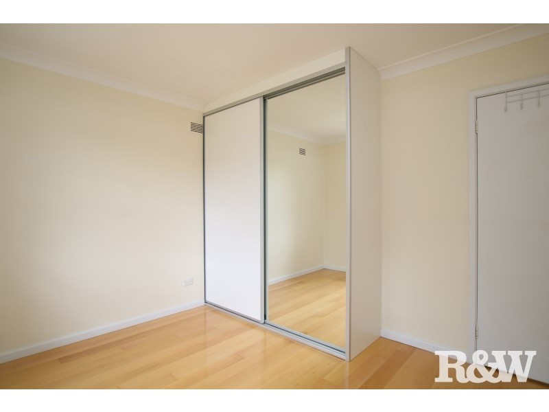 12 Dampier Place, Whalan NSW 2770