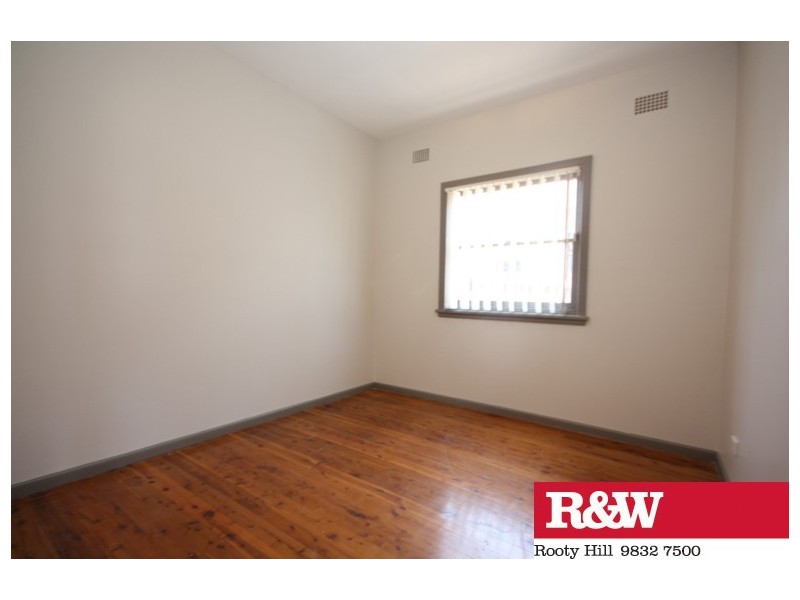 119 WRENCH STREET, Cambridge Park NSW 2747