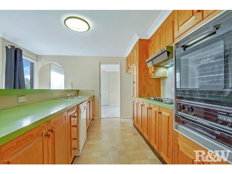 15 Grumman Place, St Clair NSW 2759