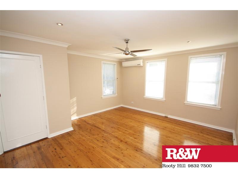 150 PARKER STREET, Kingswood NSW 2747