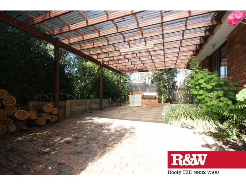 9 ROSELLA PLACE, Cranebrook NSW 2749