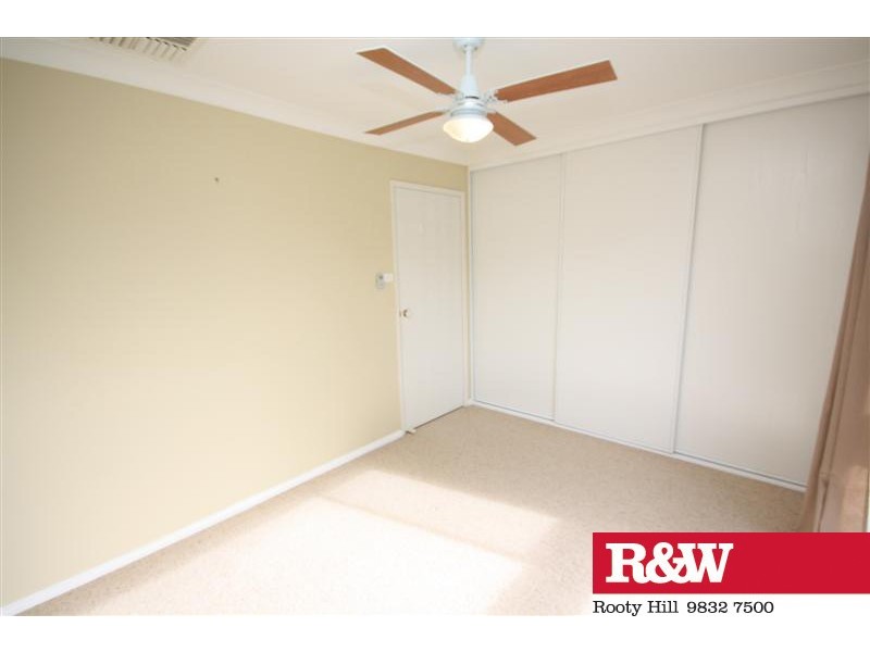 19 BRIERY PLACE, Cranebrook NSW 2749