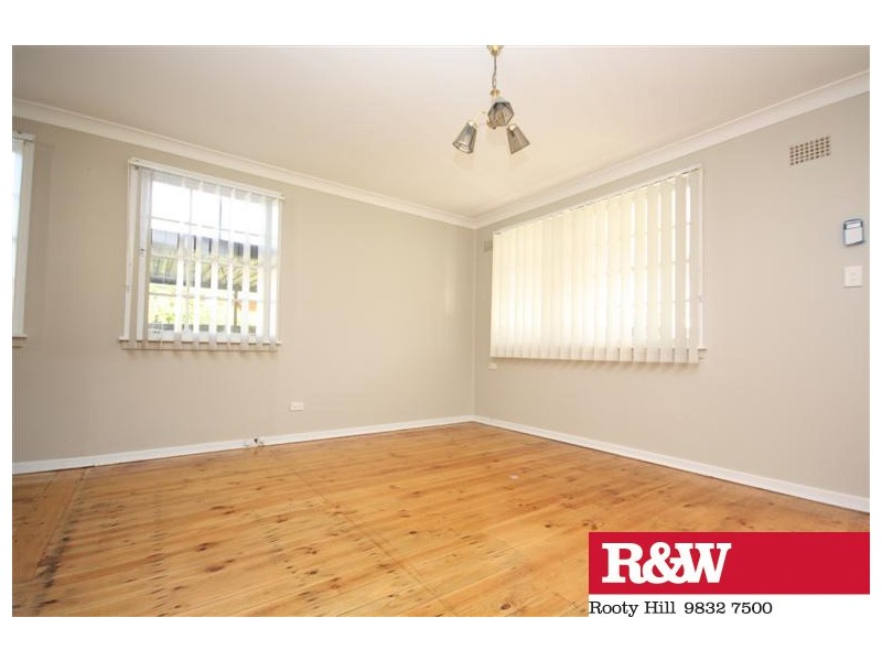 50 MAPLE ROAD, North St Marys NSW 2760