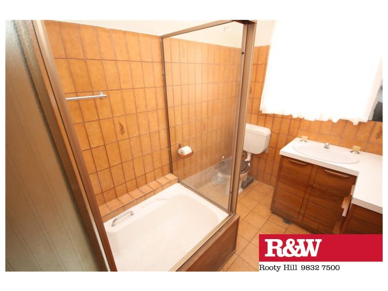 11 PENFOLD STREET, Eastern Creek NSW 2766