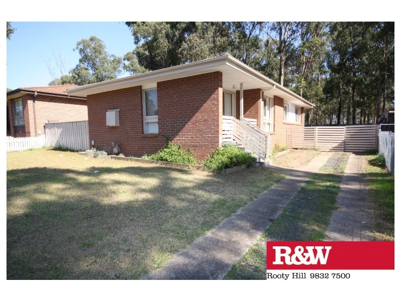 24 MANDOO DRIVE, Doonside NSW 2767