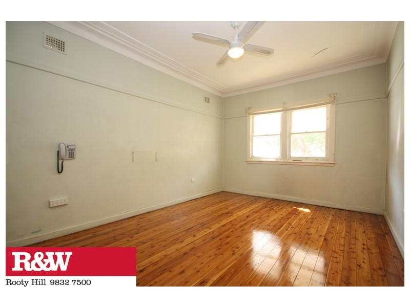 8 MINCHINBURY STREET, Eastern Creek NSW 2766