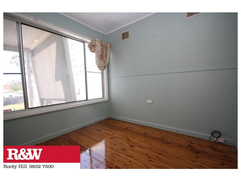 8 MINCHINBURY STREET, Eastern Creek NSW 2766