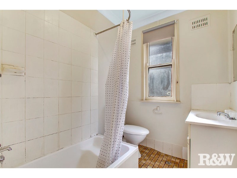 19 Leyte Avenue, Lethbridge Park NSW 2770