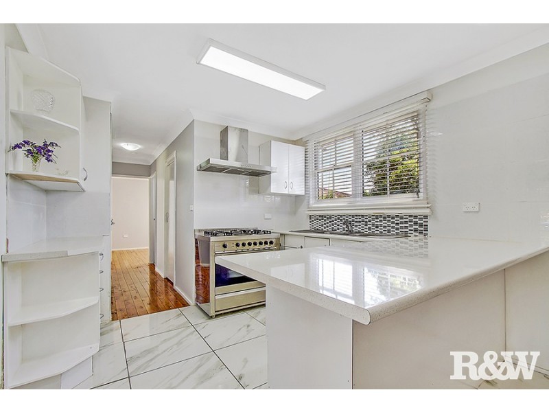 237 Woodstock Avenue, Dharruk NSW 2770