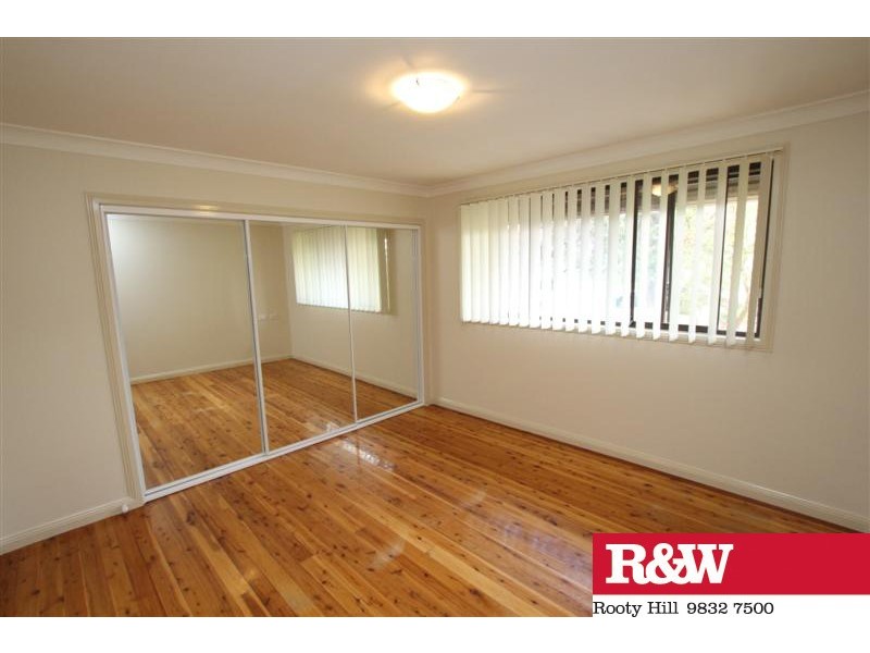 56 BARKER STREET, Cambridge Park NSW 2747