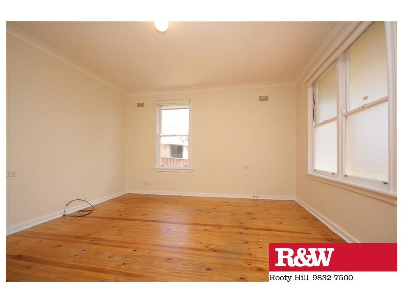 68 NELLA DAN AVENUE, Tregear NSW 2770