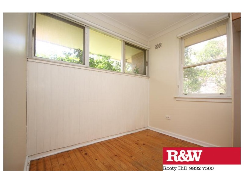 68 NELLA DAN AVENUE, Tregear NSW 2770