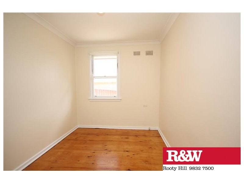 68 NELLA DAN AVENUE, Tregear NSW 2770