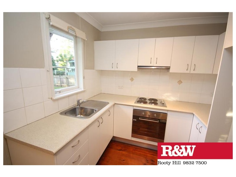 5 KISTA DAN AVENUE, Tregear NSW 2770