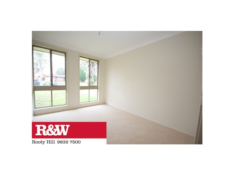 42 SIMMS ROAD, Oakhurst NSW 2761