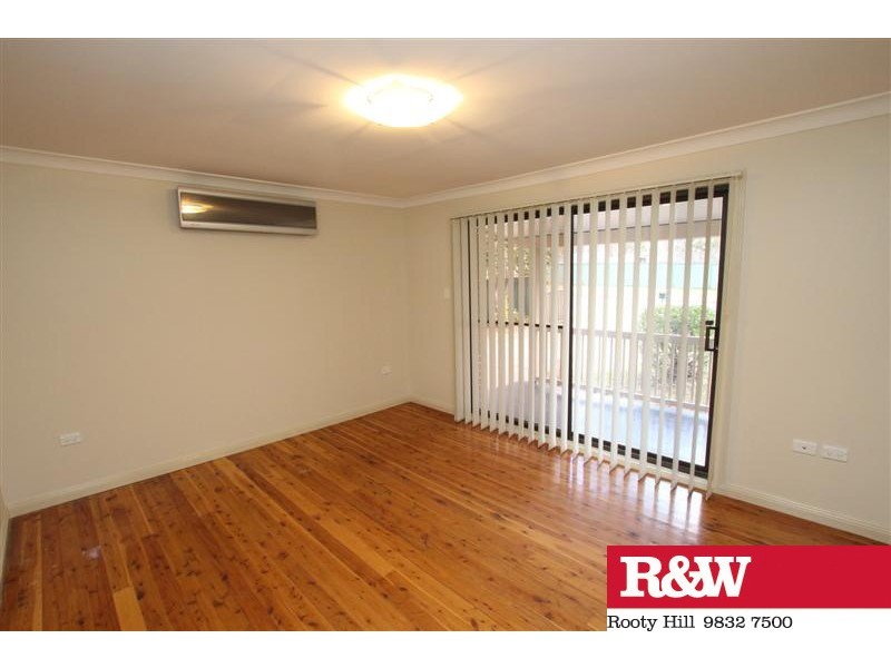 56 BARKER STREET, Cambridge Park NSW 2747