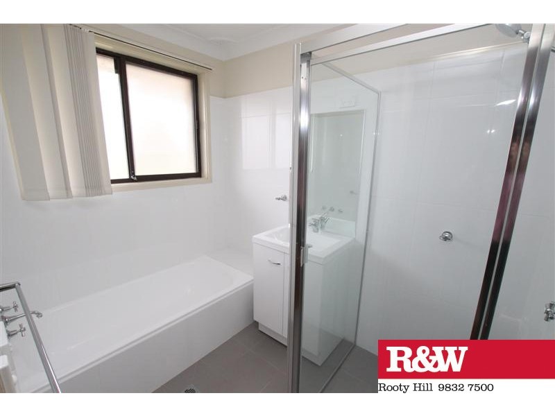 56 BARKER STREET, Cambridge Park NSW 2747