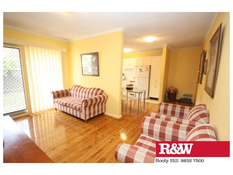 2/52 SADDINGTON STREET, St Marys NSW 2760