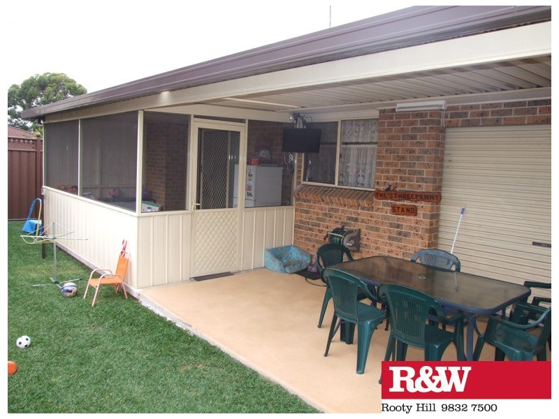 9 ORCHID CLOSE, Colyton NSW 2760