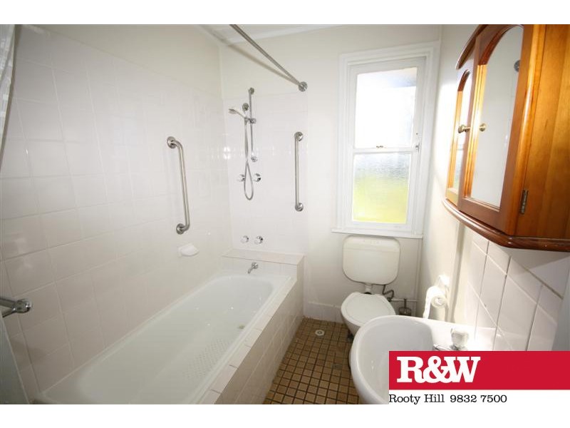 8 Cedar Crescent, North St Marys NSW 2760