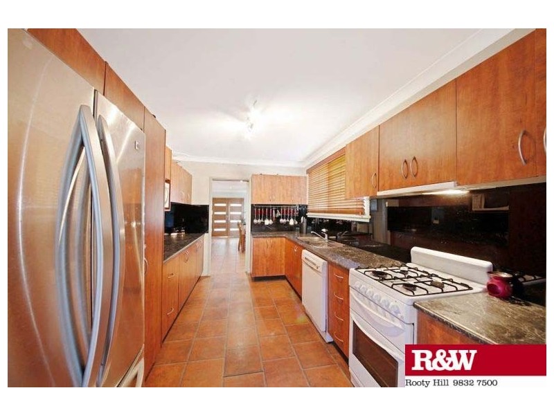 1/13 ST JOHNS ROAD, Campbelltown NSW 2560