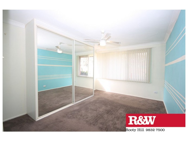 1/13 ST JOHNS ROAD, Campbelltown NSW 2560