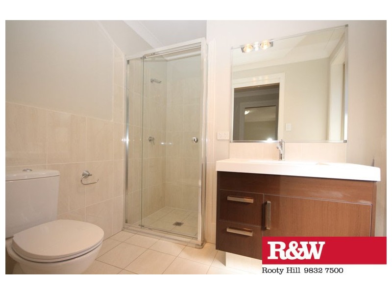 6 TWYNAM PLACE, Minto NSW 2566