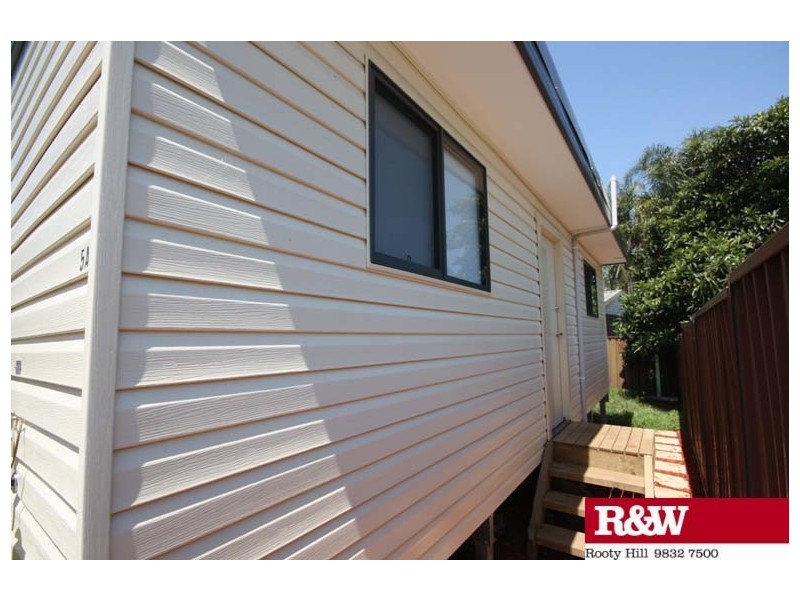 5A  DURVILLE AVENUE, Tregear NSW 2770